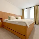 Sihot Apartament *